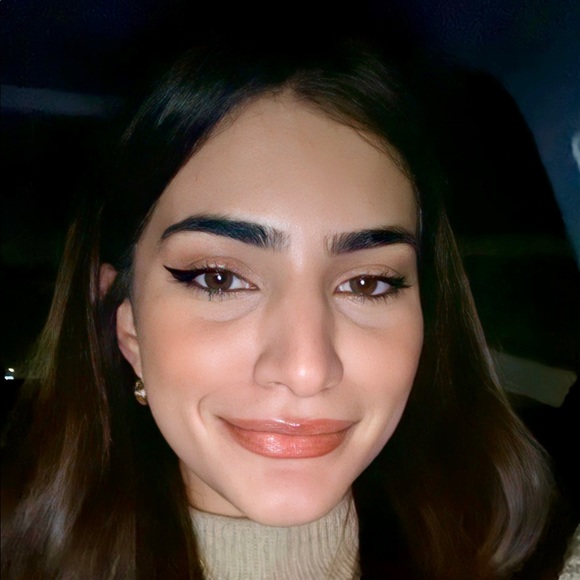 Meet your Posher, Michelle - Picture 1 of 1